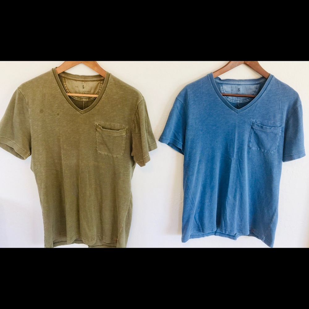 ⭐️PAIR OF BANANA REPUBLIC SHIRTS - HERITAGE LINE⭐️